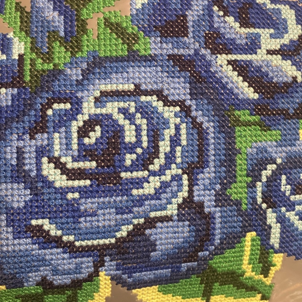 Sharif Crossbody with Flower Design - Picture 7 of 15